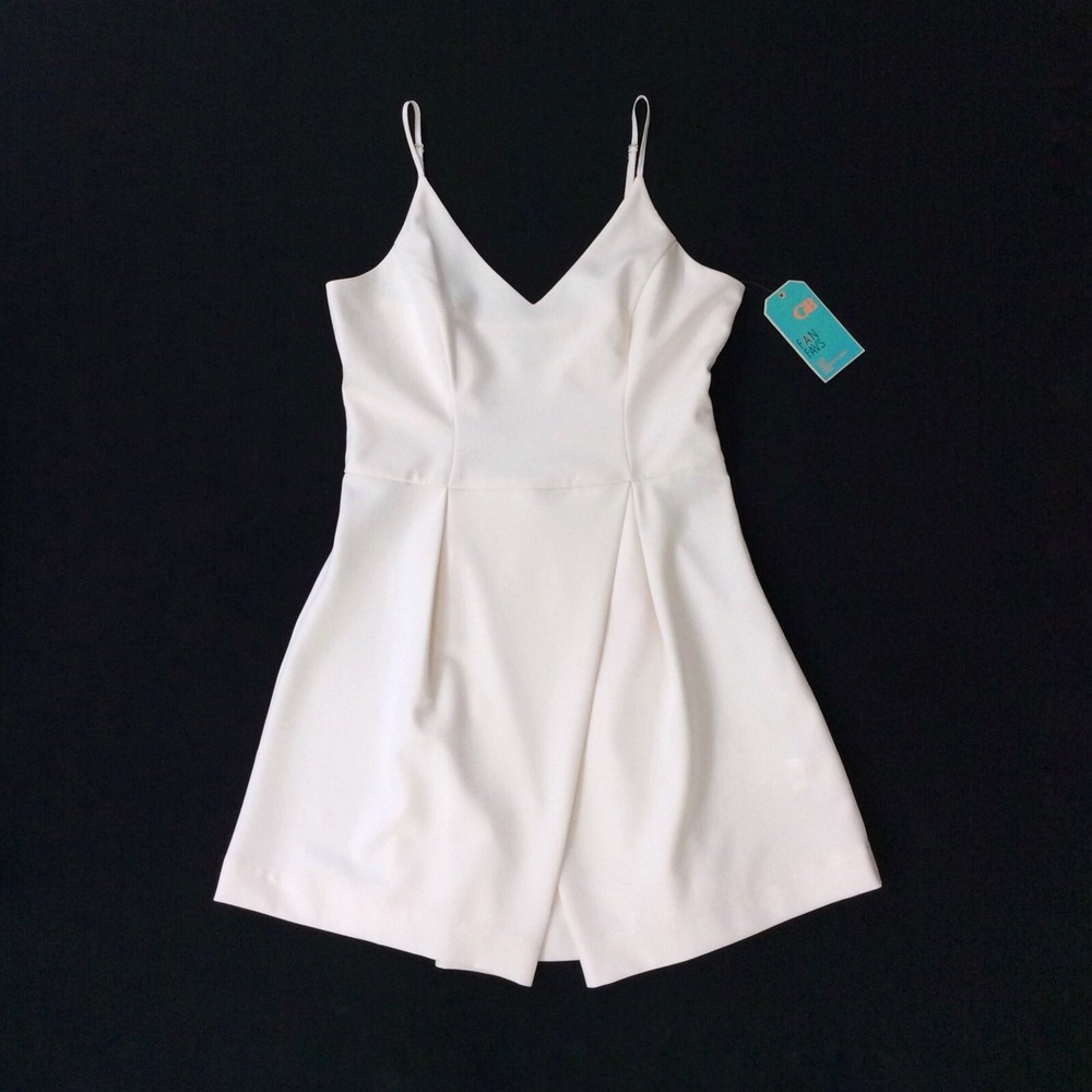Dillards Dress Womens Large Ivory V Neck Spaghetti Strap Short Gianni Bini NWT